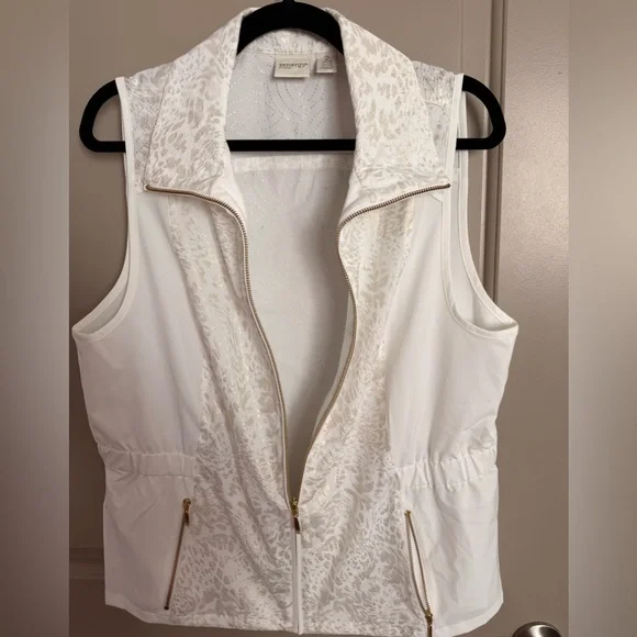 Chicos Zenergy white & metallic gold pattern golf vest lightweight sz 2 (12-14) - Picture 5 of 10